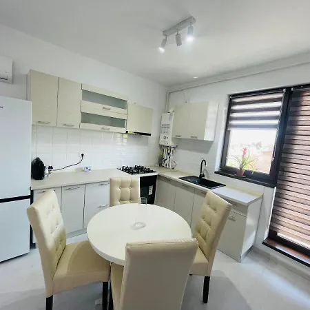 Apartament Cu 2